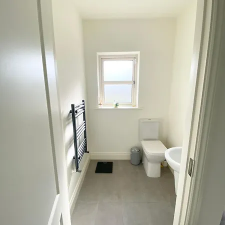 Luxury 3 Bedroom - 25 Minute Direct Train To Dublin Villa Newbridge (Kildare)